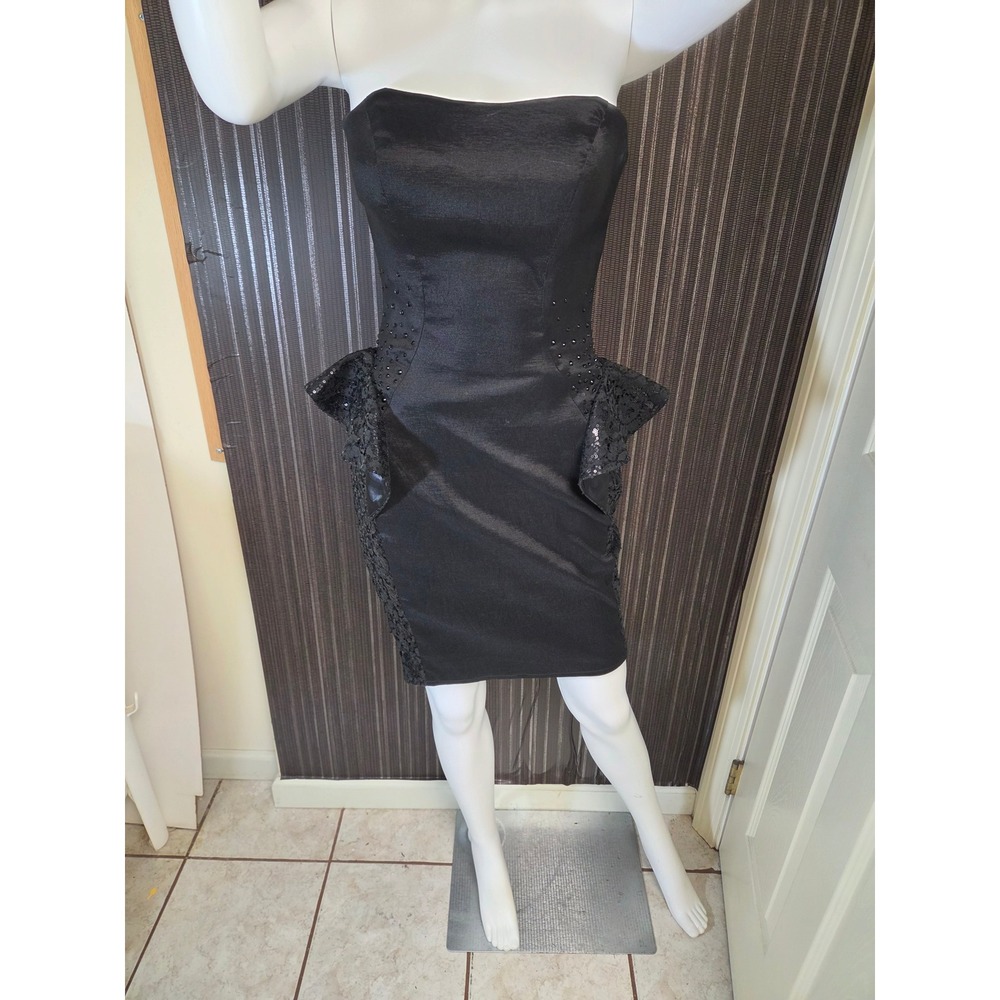 Mac Duggal Black Strapless Peplum Sequin Lace Cocktail Dress Size 4 Formal